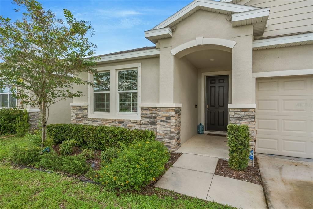 For Sale: $475,000 (4 beds, 3 baths, 2824 Square Feet)