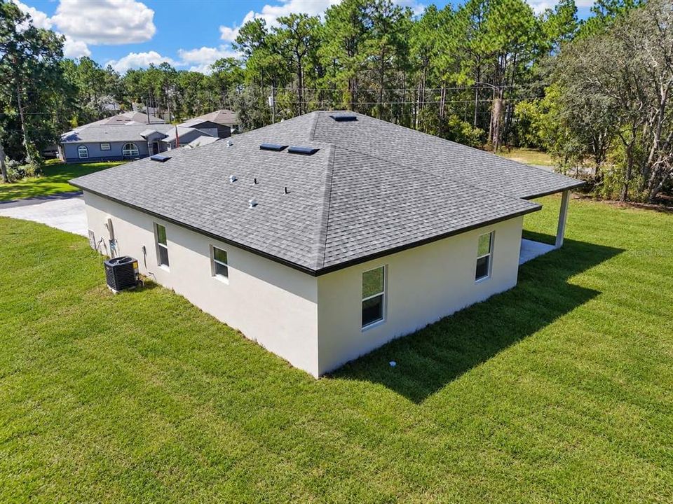 For Sale: $294,900 (4 beds, 2 baths, 1816 Square Feet)