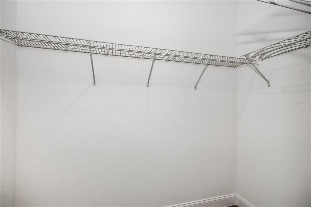 For Sale: $294,900 (4 beds, 2 baths, 1816 Square Feet)