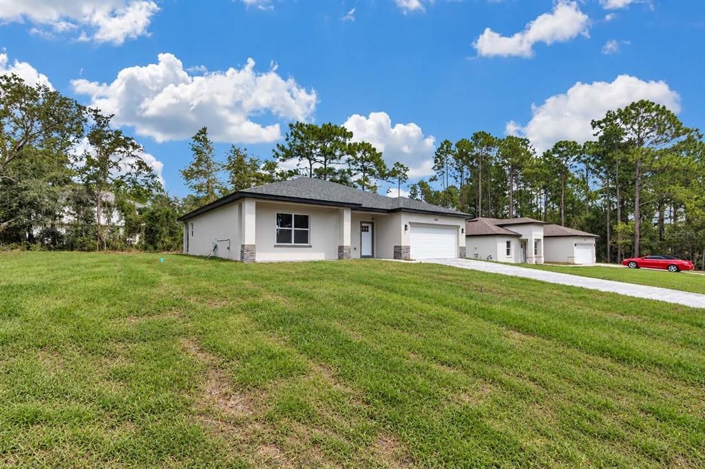 For Sale: $294,900 (4 beds, 2 baths, 1816 Square Feet)