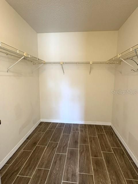В аренду: $1,800 (2 спален, 2 ванн, 1203 Квадратных фут)