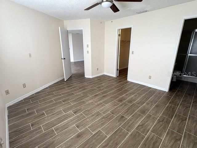 В аренду: $1,800 (2 спален, 2 ванн, 1203 Квадратных фут)