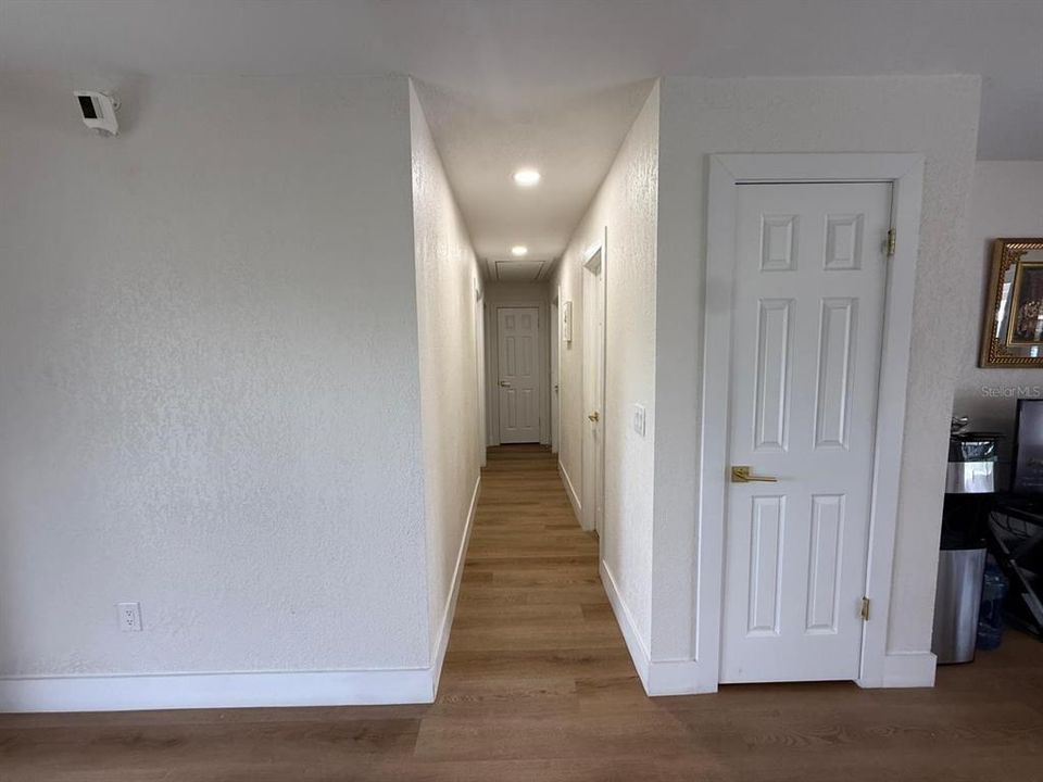 En Venta: $433,000 (3 camas, 2 baños, 1830 Pies cuadrados)