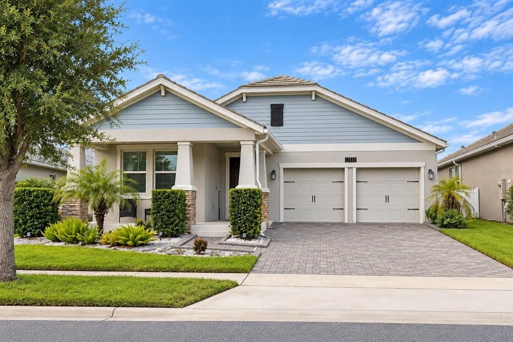 For Sale: $514,999 (3 beds, 2 baths, 2089 Square Feet)