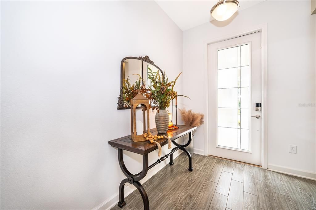 For Sale: $514,999 (3 beds, 2 baths, 2089 Square Feet)