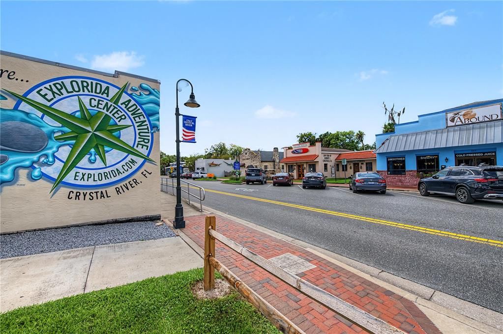 На продажу: $99,900 (0.22 acres)