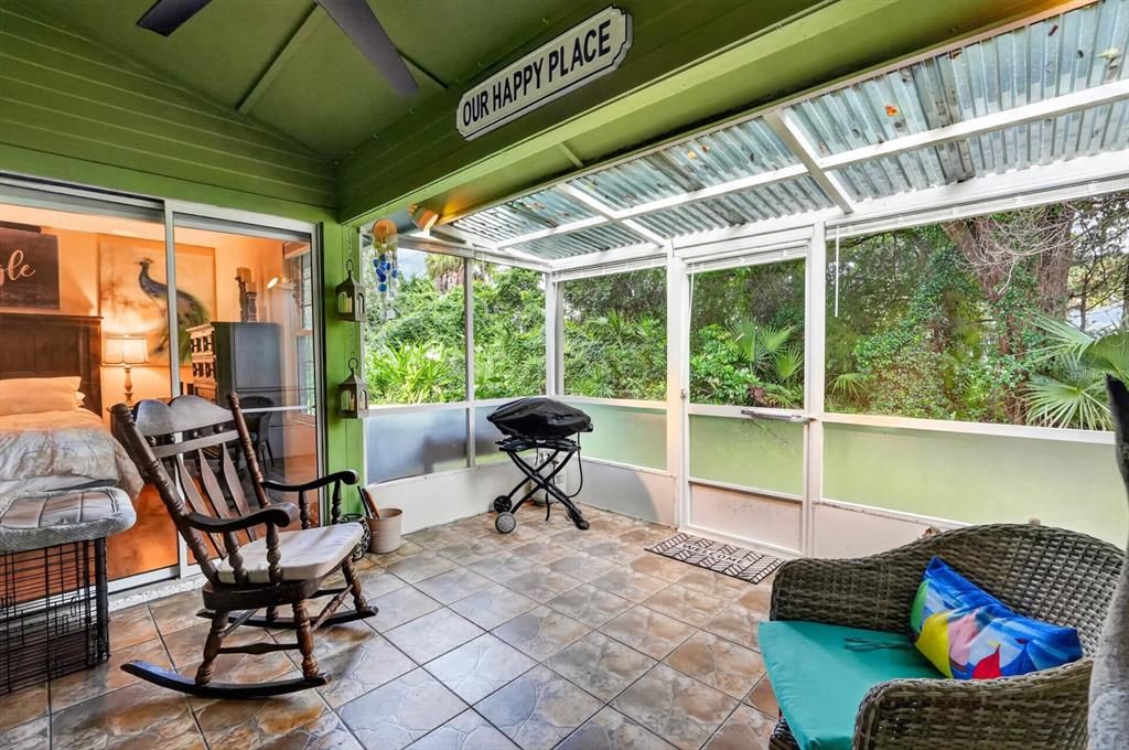 For Sale: $246,500 (3 beds, 2 baths, 1376 Square Feet)