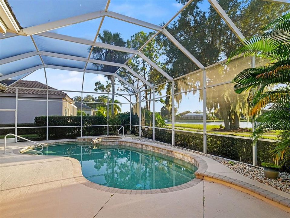 For Sale: $600,000 (3 beds, 3 baths, 2437 Square Feet)