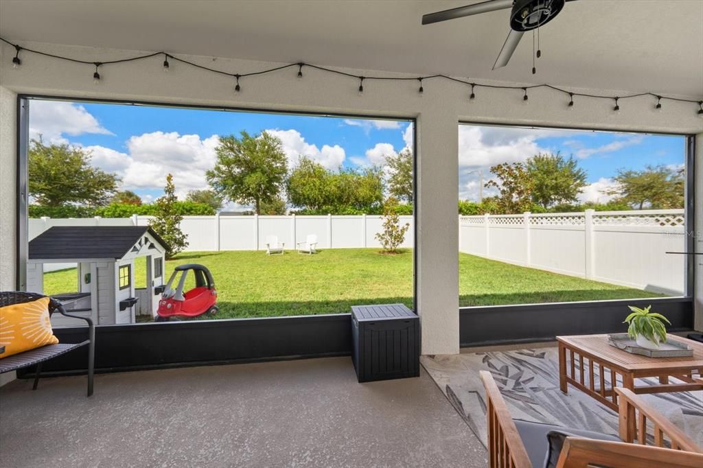 For Sale: $465,000 (4 beds, 2 baths, 2012 Square Feet)
