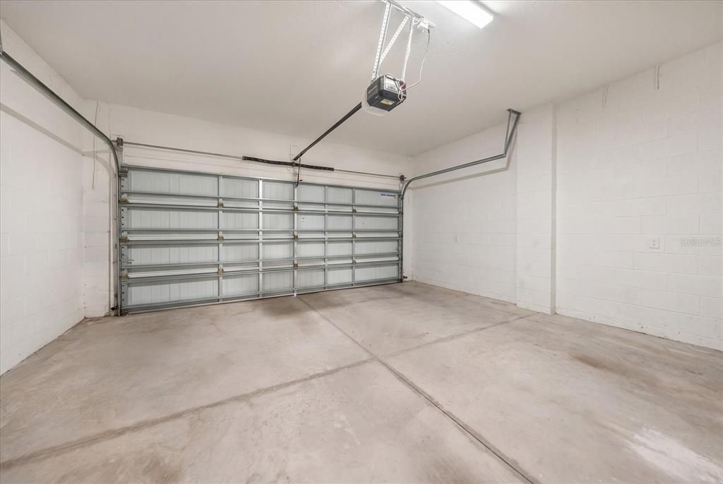 For Sale: $465,000 (4 beds, 2 baths, 2012 Square Feet)