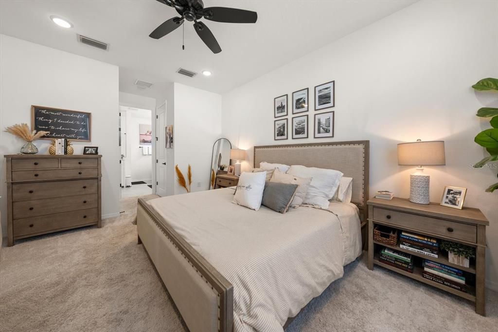 For Sale: $465,000 (4 beds, 2 baths, 2012 Square Feet)