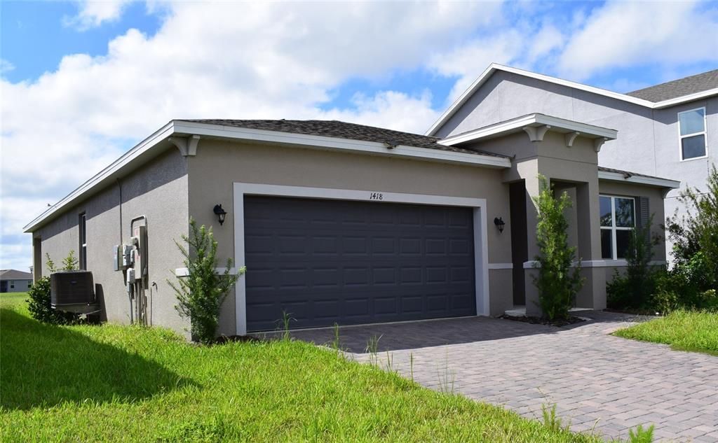 For Sale: $490,000 (4 beds, 2 baths, 1838 Square Feet)