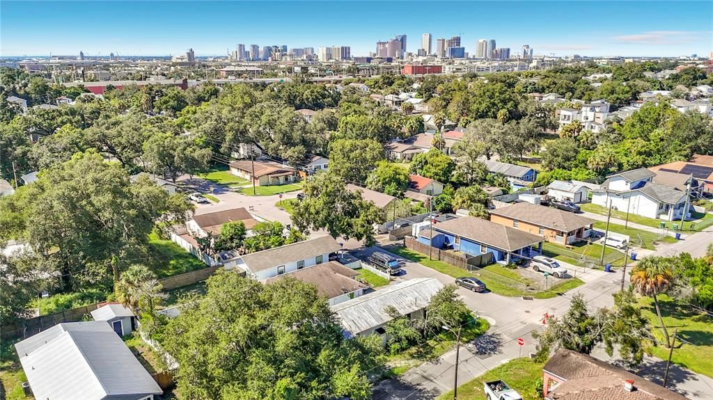 For Sale: $175,000 (3 beds, 1 baths, 936 Square Feet)