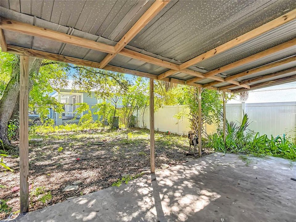 For Sale: $175,000 (3 beds, 1 baths, 936 Square Feet)