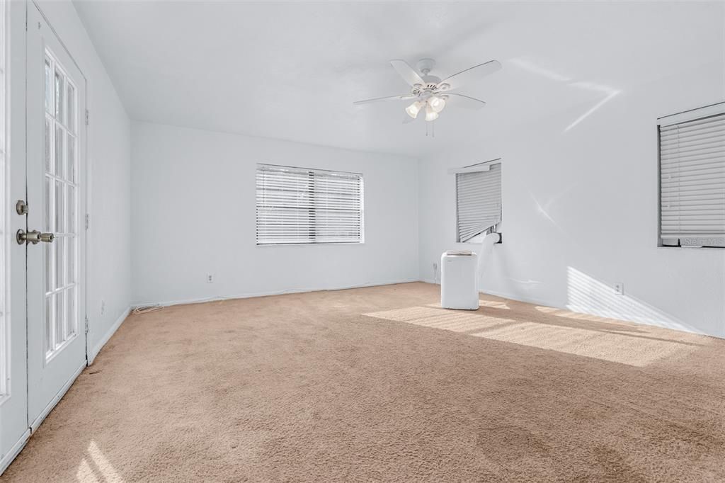 For Sale: $449,000 (4 beds, 2 baths, 2185 Square Feet)
