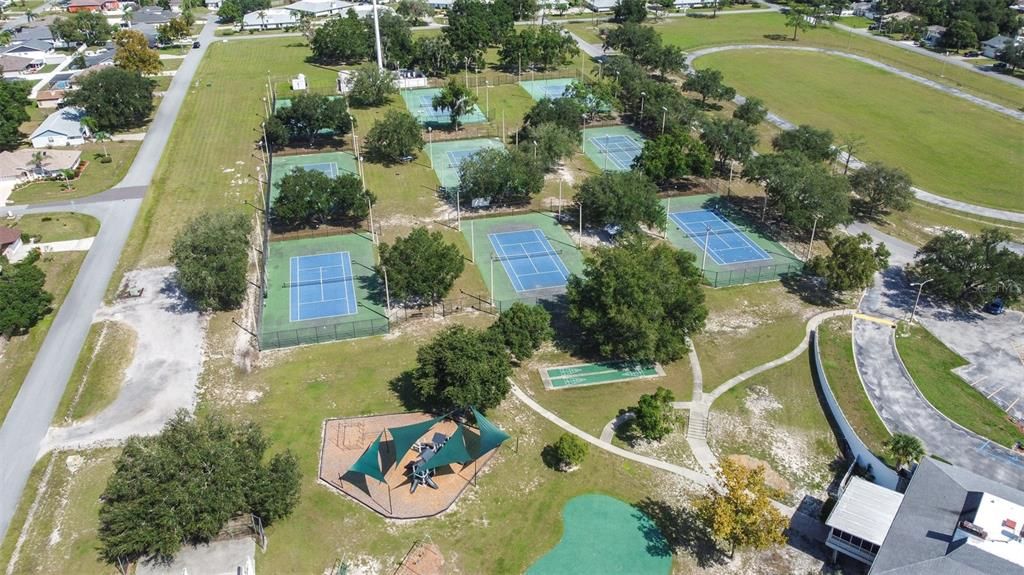 For Sale: $449,000 (4 beds, 2 baths, 2185 Square Feet)