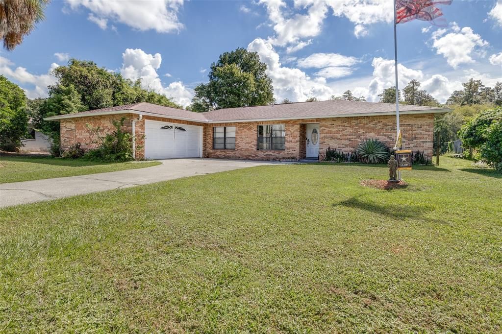For Sale: $449,000 (4 beds, 2 baths, 2185 Square Feet)