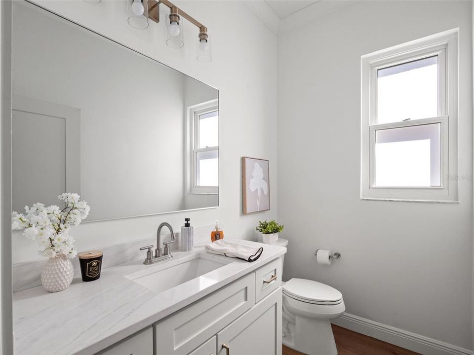 For Sale: $1,330,000 (5 beds, 3 baths, 4056 Square Feet)