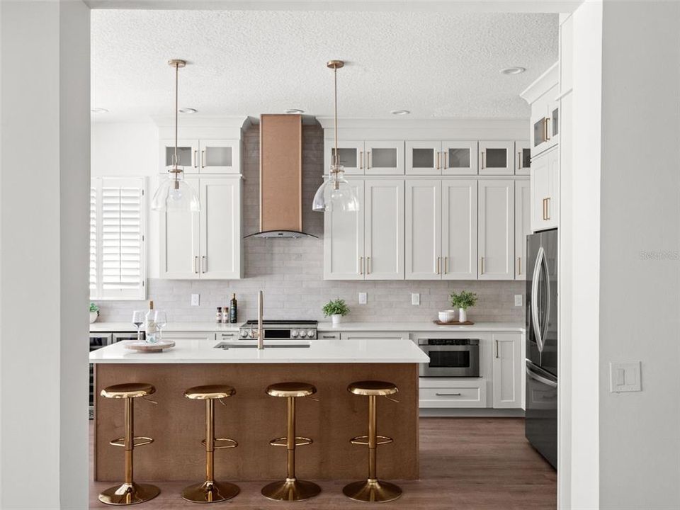 For Sale: $1,330,000 (5 beds, 3 baths, 4056 Square Feet)