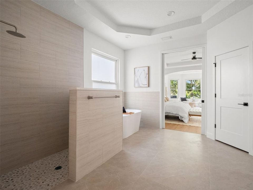 For Sale: $1,330,000 (5 beds, 3 baths, 4056 Square Feet)