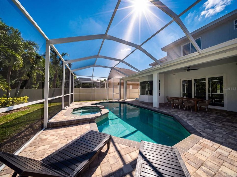 For Sale: $1,330,000 (5 beds, 3 baths, 4056 Square Feet)