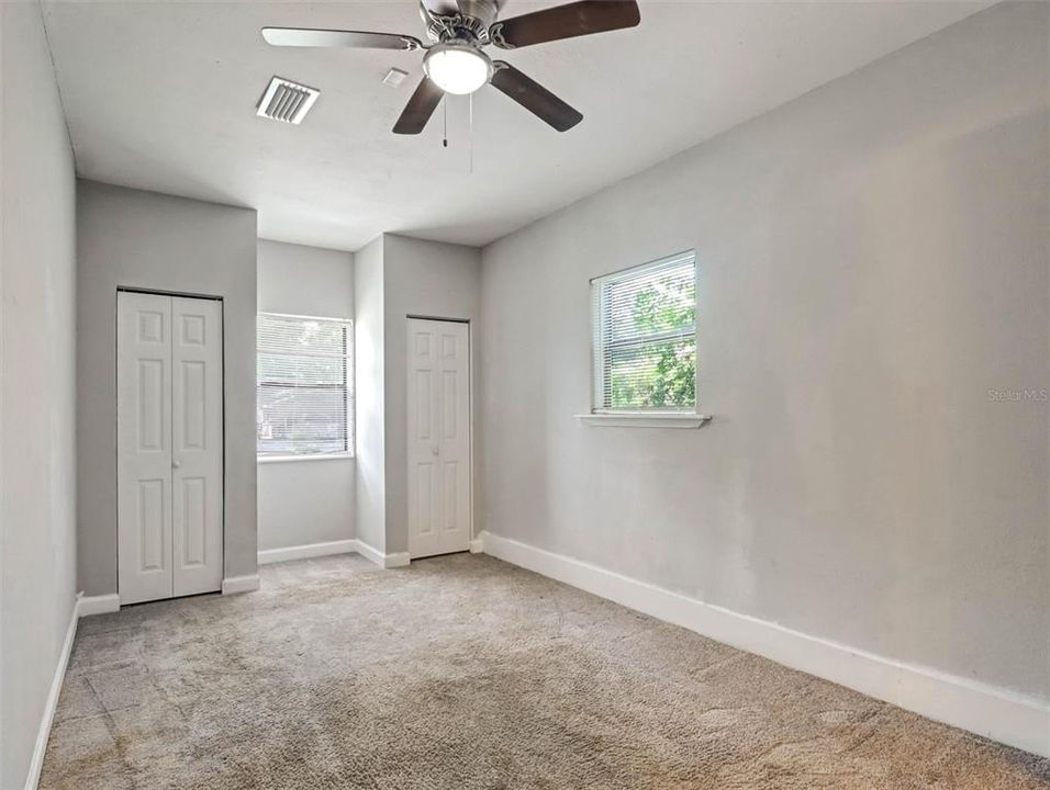 For Sale: $335,000 (4 beds, 2 baths, 1528 Square Feet)
