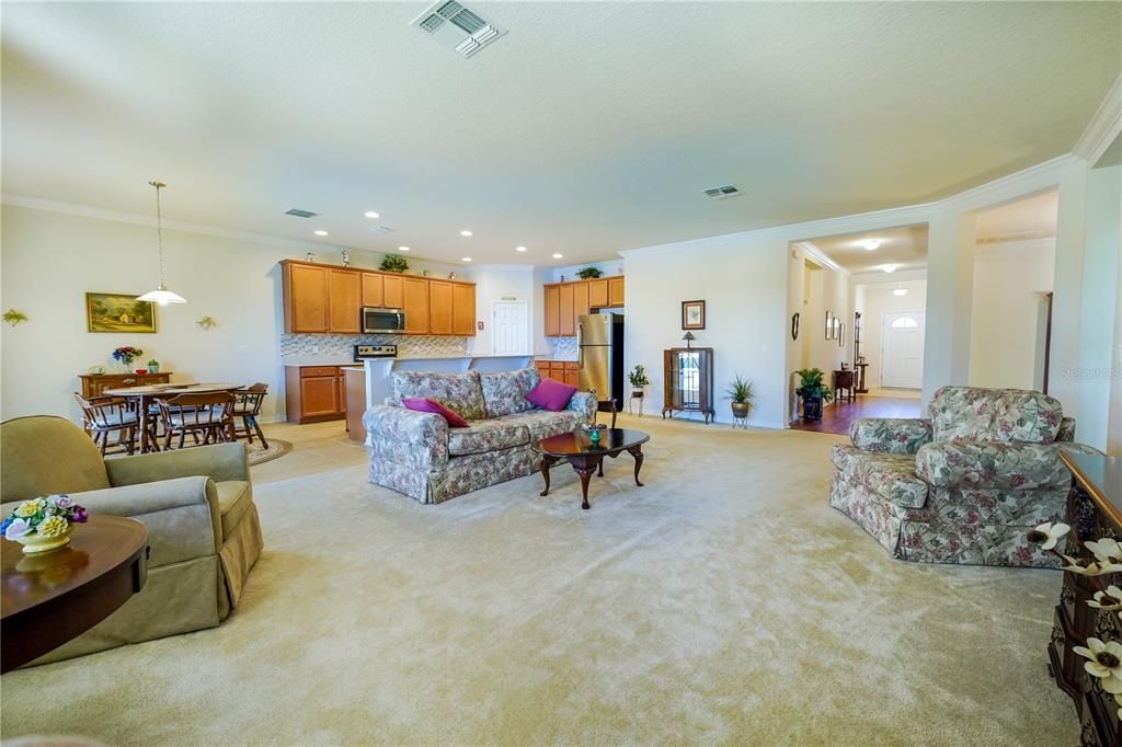 For Sale: $435,000 (4 beds, 2 baths, 2439 Square Feet)