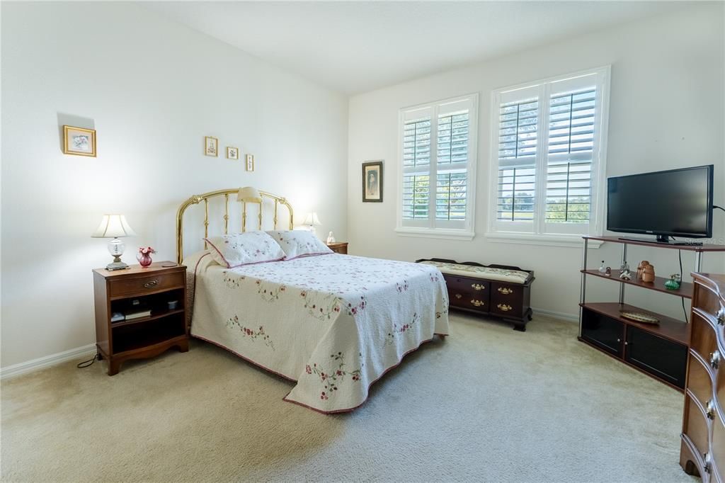 For Sale: $435,000 (4 beds, 2 baths, 2439 Square Feet)