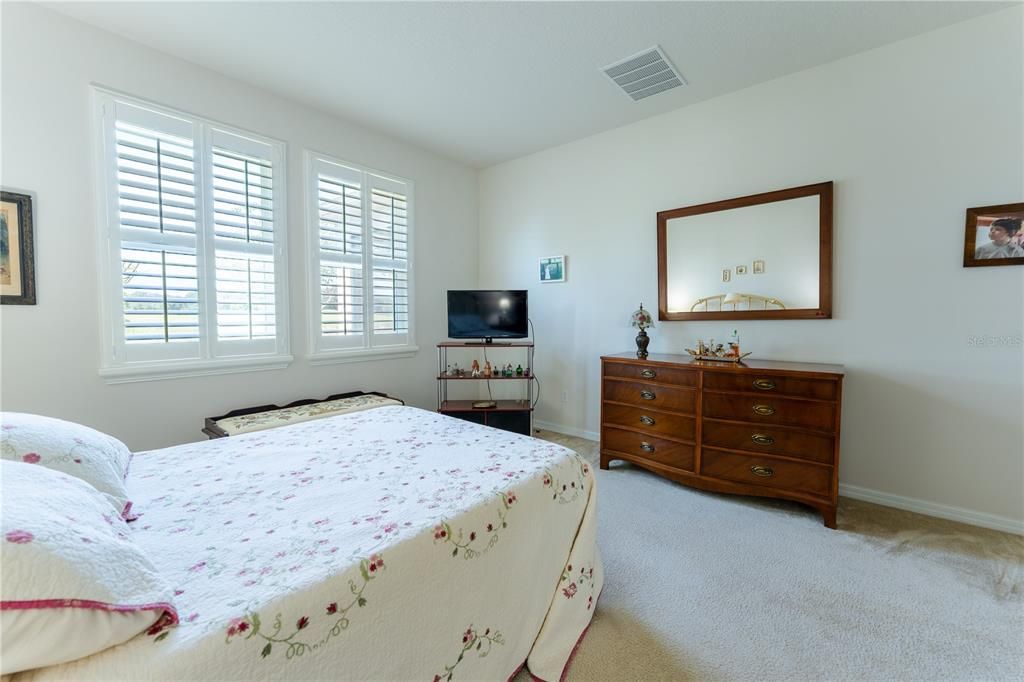 For Sale: $435,000 (4 beds, 2 baths, 2439 Square Feet)