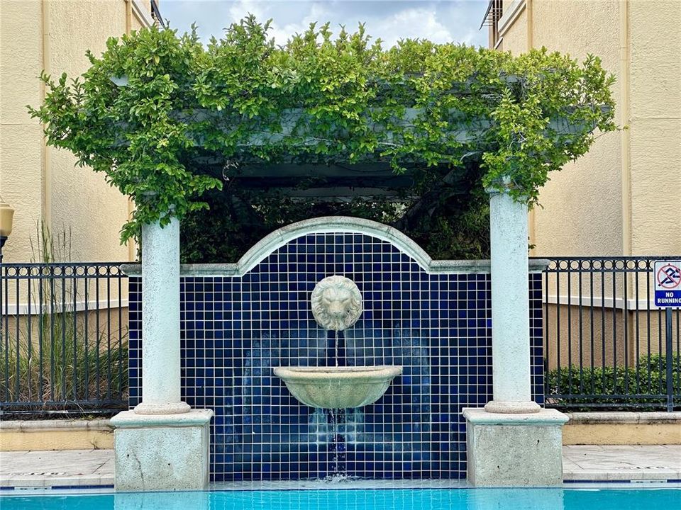 For Sale: $370,000 (2 beds, 2 baths, 1234 Square Feet)