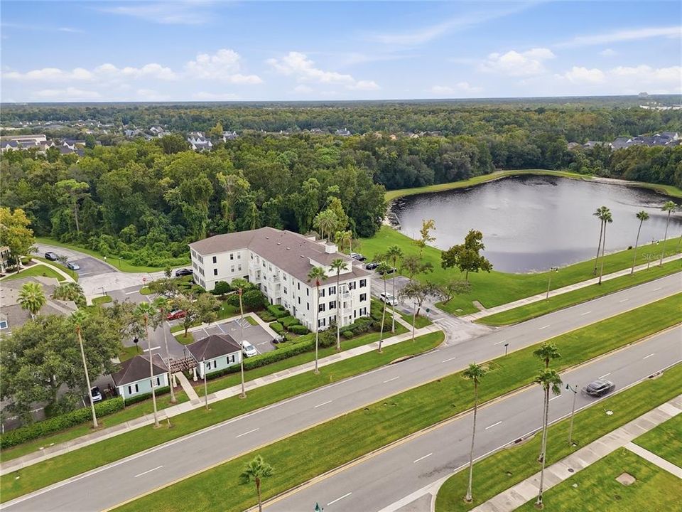 For Sale: $299,997 (2 beds, 2 baths, 1032 Square Feet)