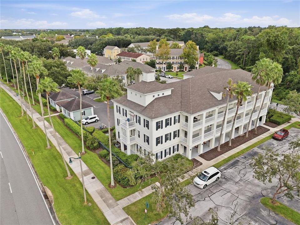 For Sale: $299,997 (2 beds, 2 baths, 1032 Square Feet)
