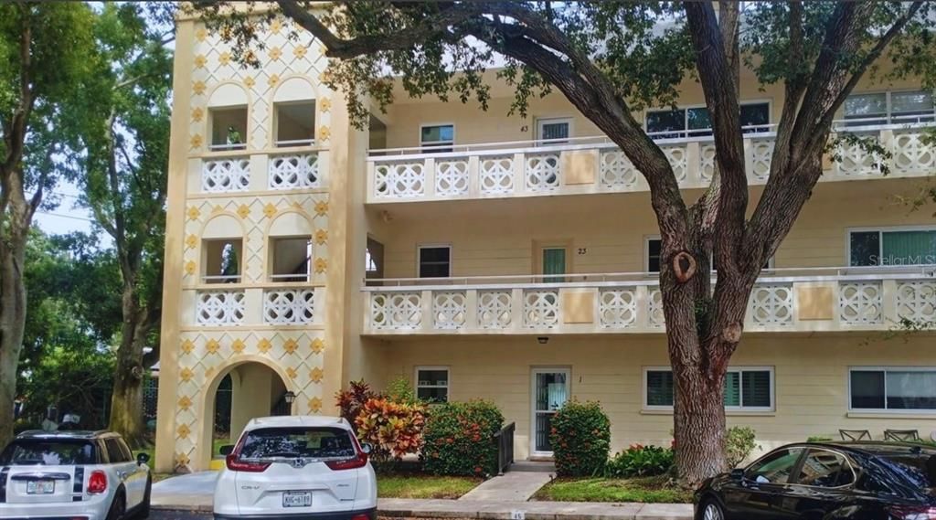 En Venta: $229,900 (2 camas, 2 baños, 1400 Pies cuadrados)