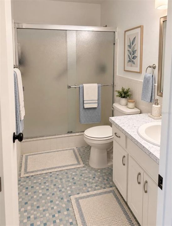 En Venta: $229,900 (2 camas, 2 baños, 1400 Pies cuadrados)