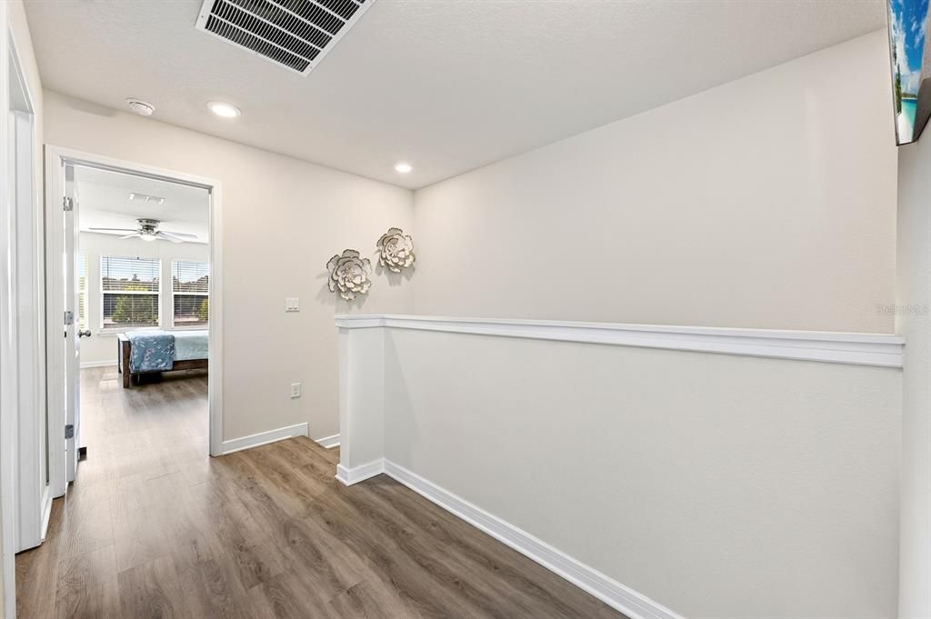 For Sale: $399,900 (4 beds, 3 baths, 1809 Square Feet)