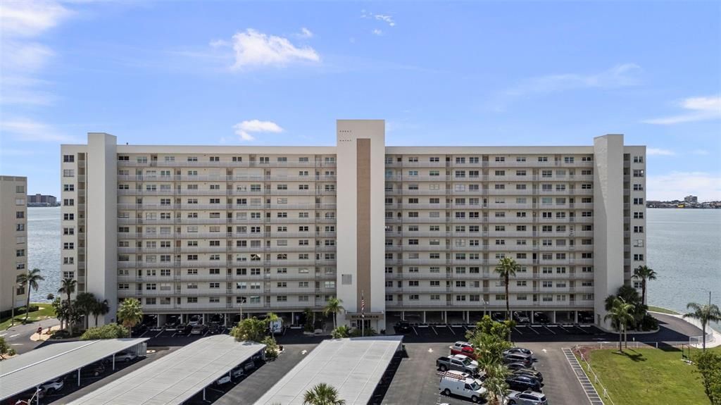 En Venta: $560,000 (2 camas, 2 baños, 1295 Pies cuadrados)