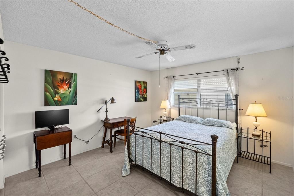 En Venta: $560,000 (2 camas, 2 baños, 1295 Pies cuadrados)