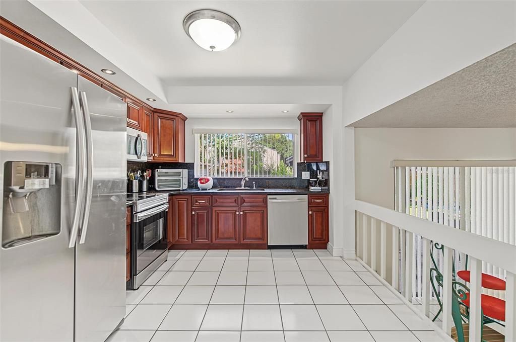 For Sale: $525,000 (3 beds, 2 baths, 1991 Square Feet)