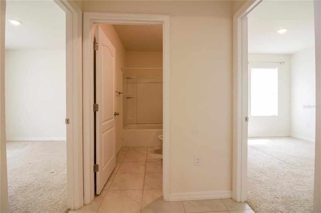 For Rent: $2,000 (4 beds, 2 baths, 1851 Square Feet)