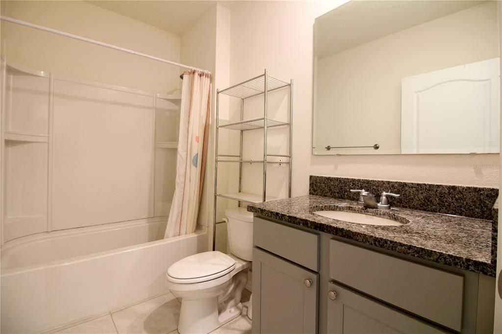 For Rent: $2,000 (4 beds, 2 baths, 1851 Square Feet)