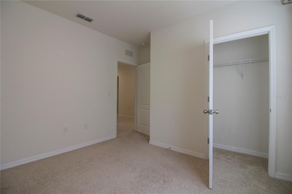 For Rent: $2,000 (4 beds, 2 baths, 1851 Square Feet)