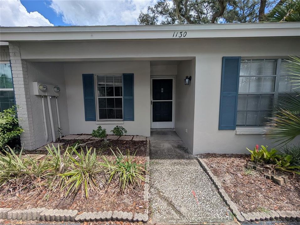 В аренду: $1,900 (2 спален, 2 ванн, 1013 Квадратных фут)