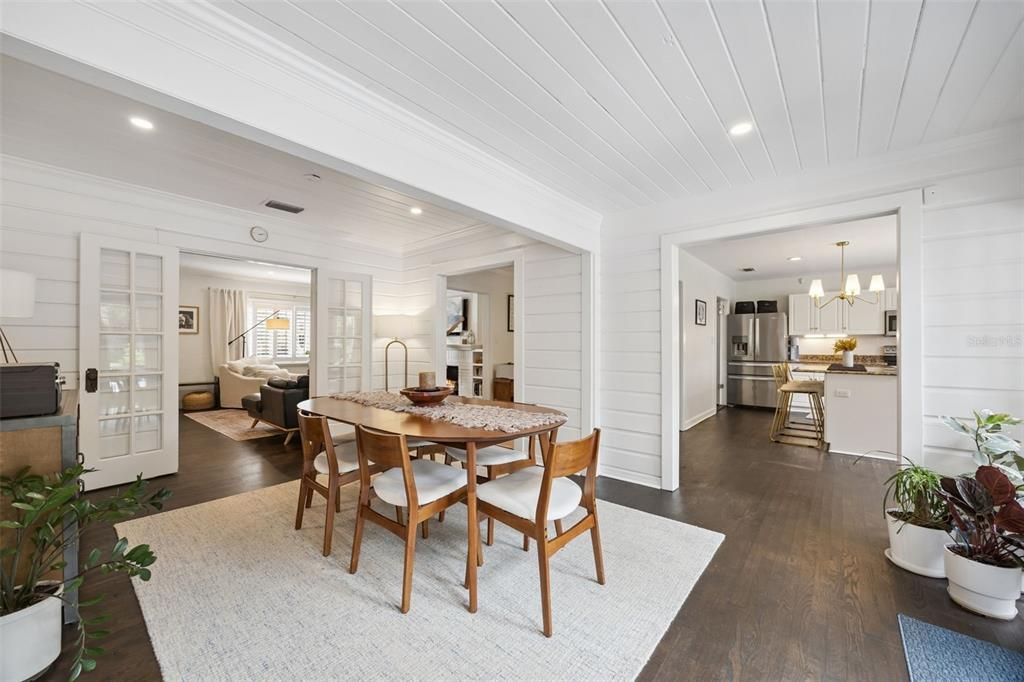 For Sale: $799,000 (3 beds, 2 baths, 1837 Square Feet)