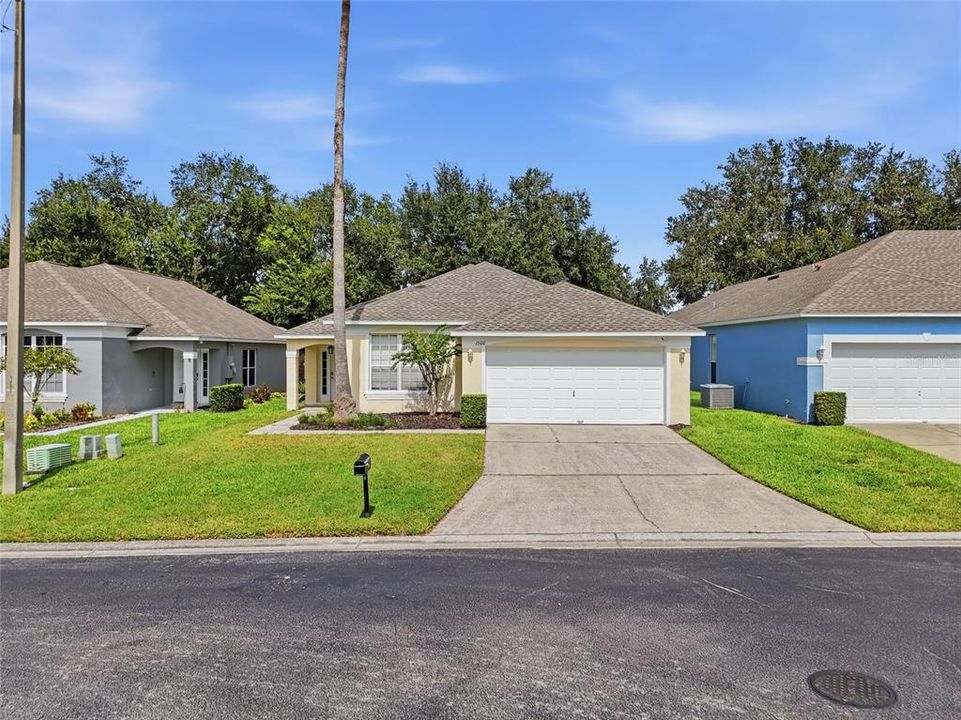 На продажу: $359,997 (4 спален, 2 ванн, 1562 Квадратных фут)