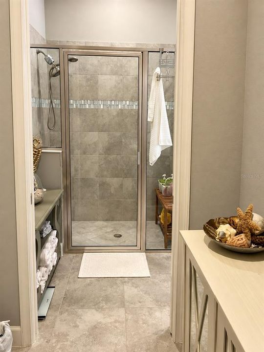 For Rent: $2,300 (2 beds, 2 baths, 1510 Square Feet)