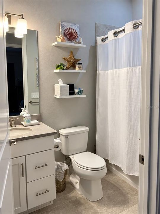 For Rent: $2,300 (2 beds, 2 baths, 1510 Square Feet)