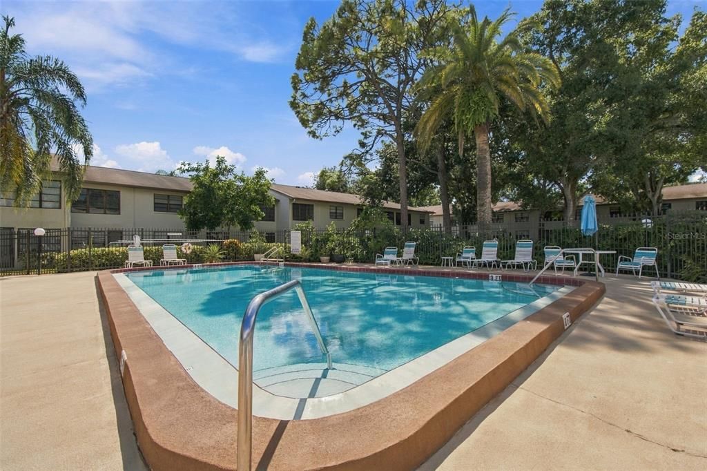 For Rent: $1,600 (1 beds, 1 baths, 624 Square Feet)