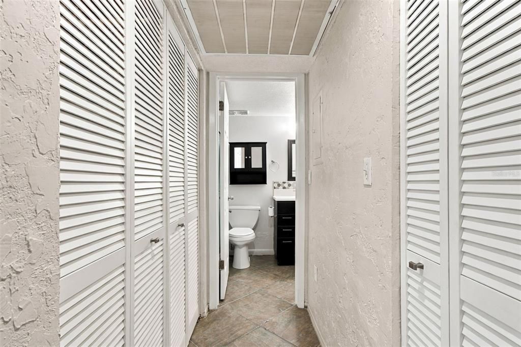 For Rent: $1,600 (1 beds, 1 baths, 624 Square Feet)