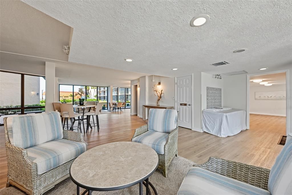 For Rent: $4,000 (2 beds, 2 baths, 1103 Square Feet)
