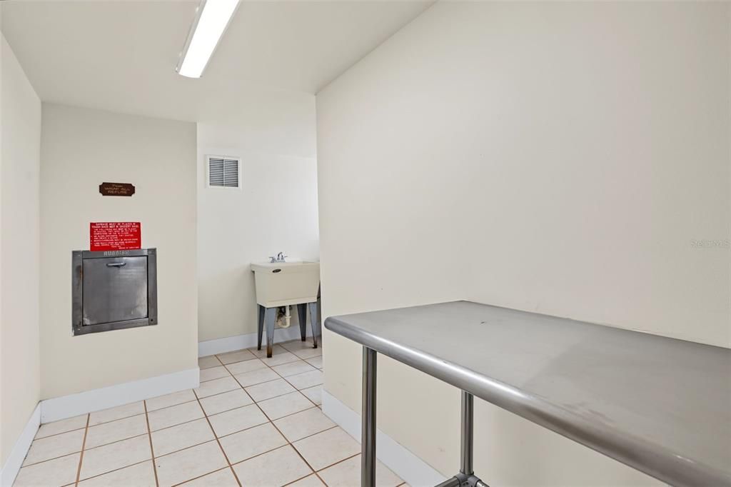 For Rent: $4,000 (2 beds, 2 baths, 1103 Square Feet)